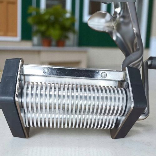 Maszynka ręczna do makaronu i ciasta krajarka krajalnica produkt polski na Arena.pl