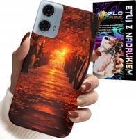ETUI DO MOTOROLA G34 5G - PARK, JESIEŃ, SPADAJĄCE LIŚCIE, PLECKI