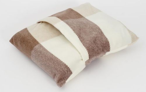 Ponczo kocobluza koc polarowy zapinany narzutka kołdra pled w kratę 2w1 na Arena.pl