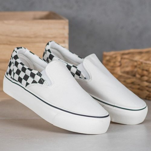 Białe Slipony Na Platformie r.40 na Arena.pl