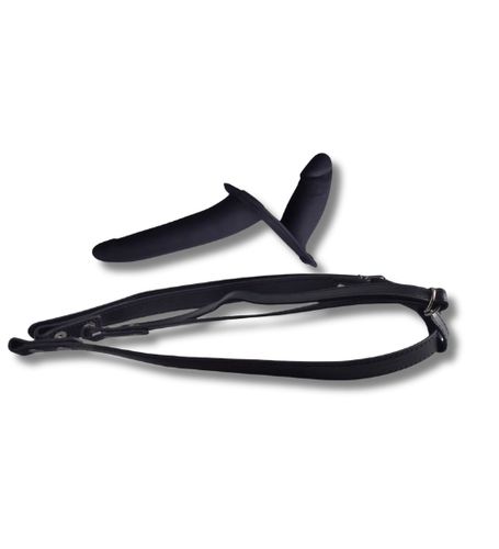 Czarny podwójny strap on na Arena.pl