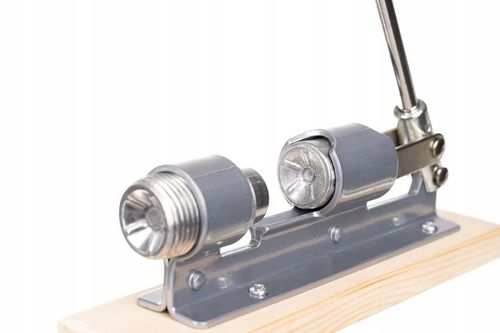 Dziadek do Orzechów na Podstawce Mocny Stalowy Duży Solidny Drewniany Spód na Arena.pl