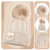 Majka Czapka Damska Z Pomponem Jesienna Zimowa