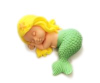 Ozdoba na tort - Mała Syrenka figurka