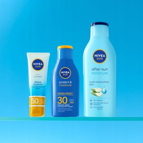 NIVEA SUN PROTECT&MOISTURE Balsam do opalania przeciwsłoneczny SPF 30 100ml na Arena.pl