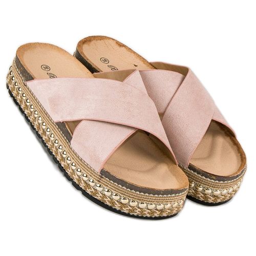 Klapki na platformie r.37 na Arena.pl