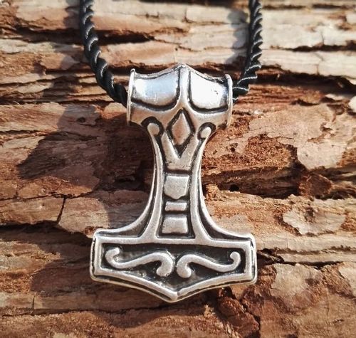 Naszyjnik Totem Amulet Mjolnir Thor Odyn Runy Młot na Arena.pl
