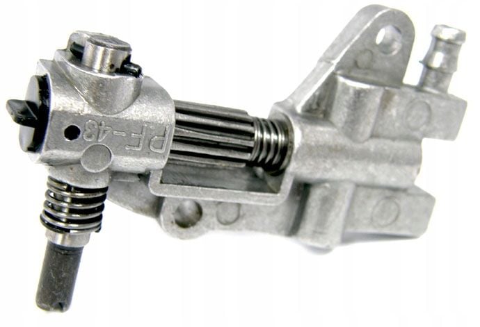 POMPKA POMPA OLEJU DO PIŁY SPALINOWEJ PILARKI CS zdjęcie 1