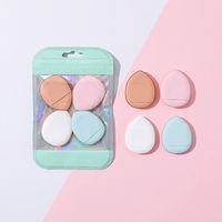 mini puszek, gąbeczka na palec do makijażu 3x4 cm 4szt ak13