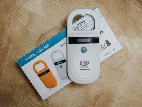 Czytnik do identyfikacji zwierząt PetScan RF-CNT77-B BLUETHOOT na Arena.pl