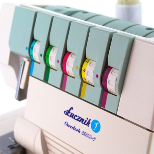 Overlock 820D5 na Arena.pl