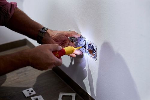 Wiha 44318 Wkrętak elektryczny speedE II electric / Zestaw walizkowy na Arena.pl