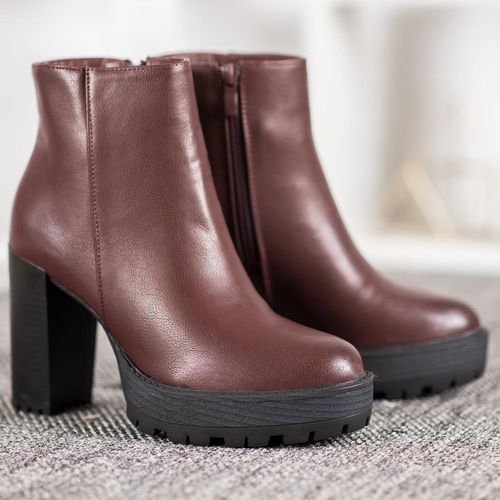 Brązowe Botki Na Platformie r.38 na Arena.pl