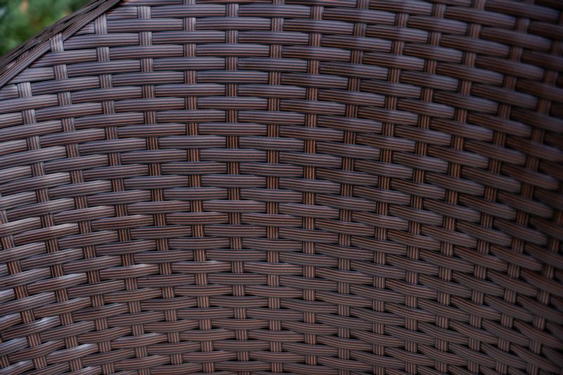 Stolik okrągły balkonowy MODICO brąz technorattan zdjęcie 4