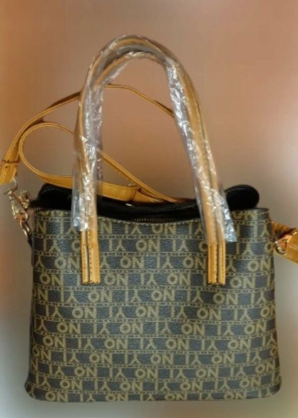 Torebka damska TORBA modna , brązowa pojemna skóra eko, długi pasek zdjęcie 4