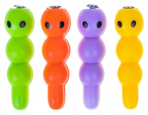 DZIĘCIOŁ ŁAPIE OWADY NR:8304 na Arena.pl