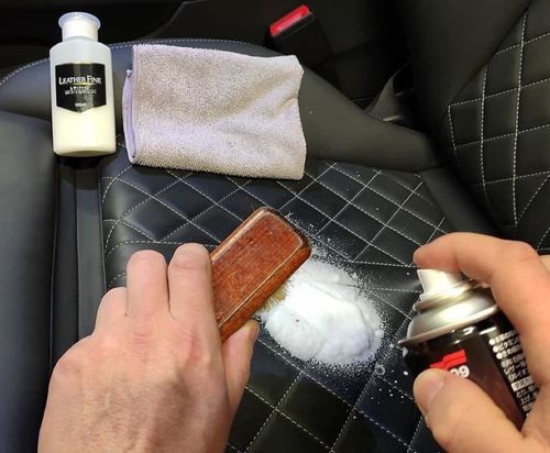 Soft99 Leather Seat Cleaner 300ml + 1 Mikrofibra na Arena.pl