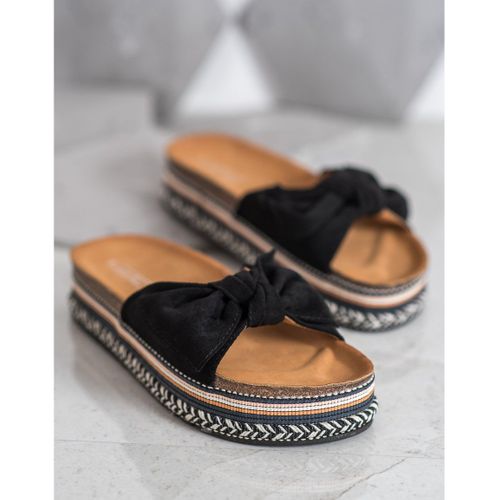 Modne Klapki Na Platformie r.37 na Arena.pl