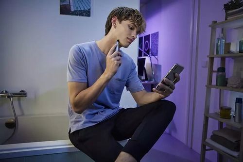 Golarka Philips OneBlade First Shave z ostrzem do skóry wrażliwej QP1324/20 na Arena.pl