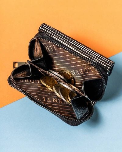 mały, kompaktowy portfel damski z błyszczącej skóry naturalnej - lorenti na Arena.pl