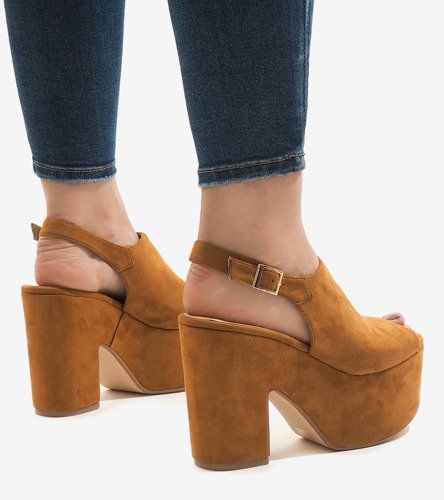 Camel sandały na masywnym klocku 8263CA 38 na Arena.pl