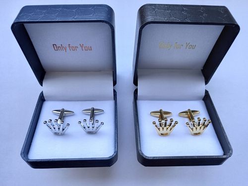 Okolicznościowe spinki do mankietów EXC Mikołaj Gwiazdor w Białej Szkatułce na Arena.pl