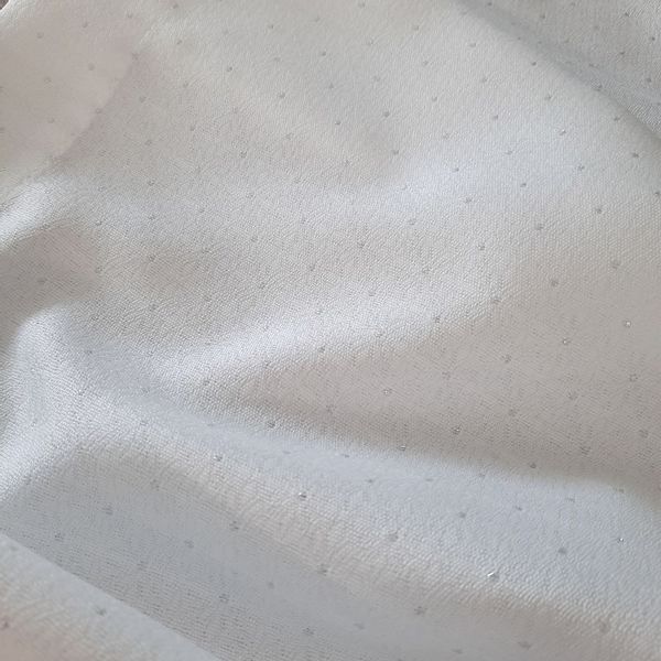 Obrus dekoracyjny ELLEN 145x280 Eurofirany biały w srebrne kropki zdjęcie 10