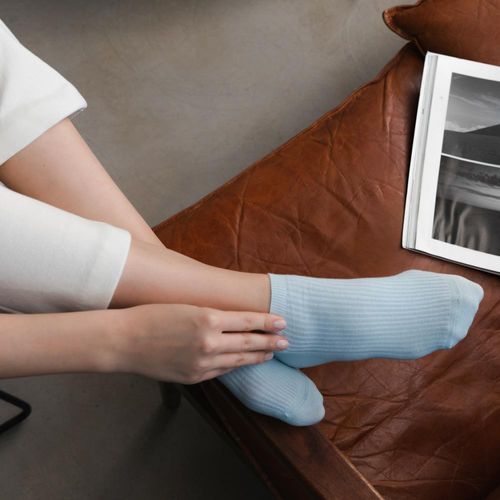 STOPKI BEZUCISKOWE PRĄŻEK 137 38-40 ecrui na Arena.pl