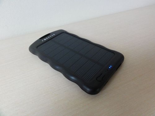 Powerbank solarny Forever 4000 na Arena.pl