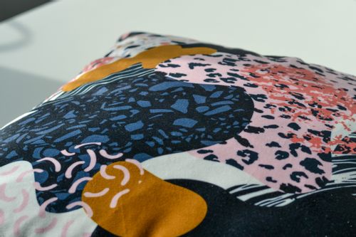 Poduszka dekoracyjna Cents 01 na Arena.pl