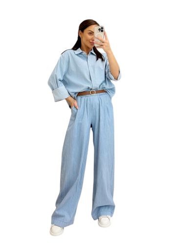 THODAMI Szerokie spodnie w paski z cienkiego denimu na Arena.pl