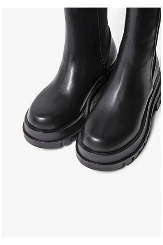 Botki INUOVO R36 na Arena.pl