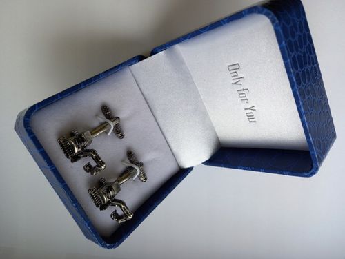 Tytanowe spinki do mankietów Koparka Buldożer na Arena.pl