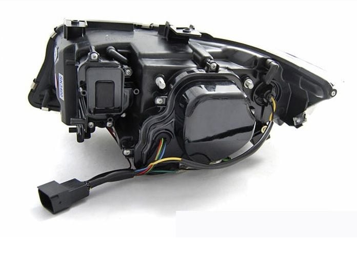 LAMPY REFLEKTORY DO BMW E90, E91 OD 2005 DO 2008 Roku LED 3D XENON zdjęcie 5