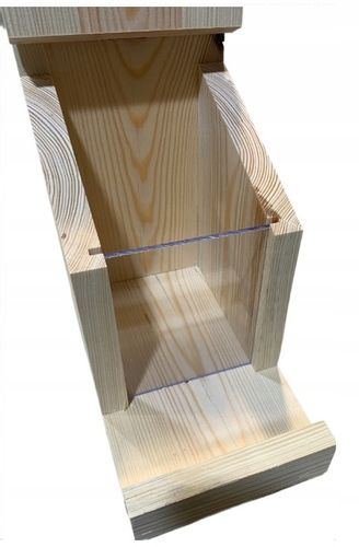 Karmnik dla wiewiórek drewniany - domek na Arena.pl