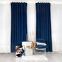 Granatowa zasłona z weluru 140x260