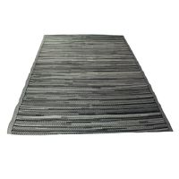 Dywan zewnętrzny na balkon i taras 160x220 cm – duży, czarny, pleciony, odporny ES-08B