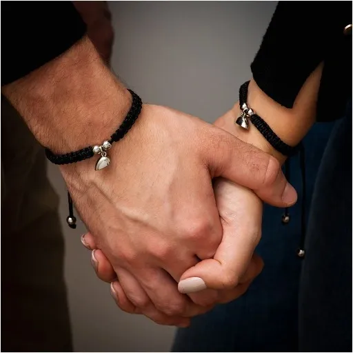 Bransoletki z MAGNESEM dla par sznurkowe SERCE WALENTYNKI czarne regulowane zdjęcie 2