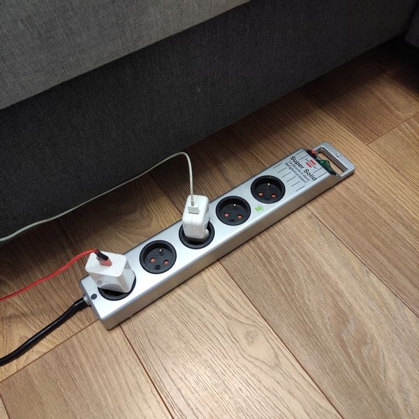 Przedłużacz Listwa Zasilająca Srebrna 5 Gniazd Kabel 2,5m BRENNENSTUHL zdjęcie 3