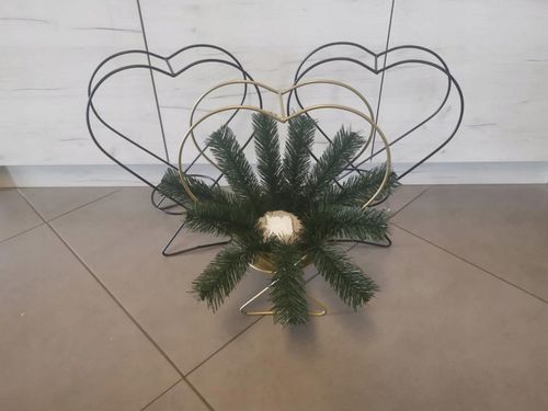 Stelaż Baza metalowa Konstrukcja do kompozycji florystycznych BIAŁE SERCE na Arena.pl