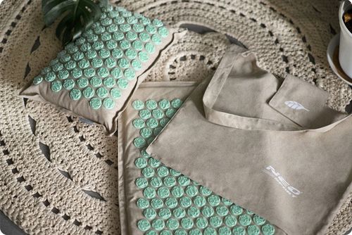 MATA DO AKUPRESURY Z KOLCAMI + PODUSZKA + TORBA na Arena.pl