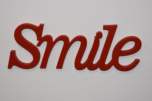 Napis 3D Smile na Arena.pl