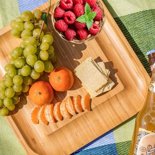 Deska do wędlin i serów z miseczkami do dipów na Arena.pl