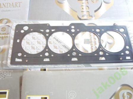 USZCZELKA GŁOWICY RENAULT CLIO MEGANE LAGUNA MODUS zdjęcie 1