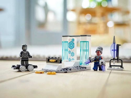 76212 - LEGO Super Heroes - Laboratorium Shuri na Arena.pl