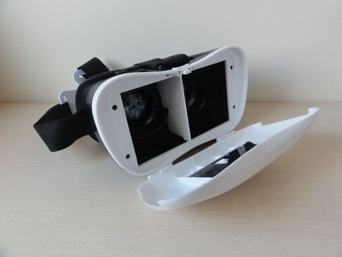 Gogle VR Forever VRB-100 z kontrolerem bluetooth na Arena.pl