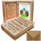 PUDEŁKO Z BIBLIĄ PISMO ŚWIĘTE PAMIĄTKA PIERWSZEJ KOMUNII ŚWIĘTEJ PREZENT