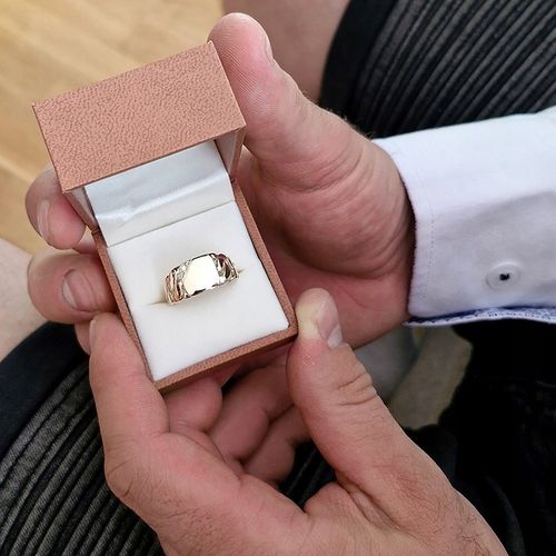 SYGNET ZŁOTY MĘSKI PANCERKA Z BRYLANTEM 585 / R28 na Arena.pl