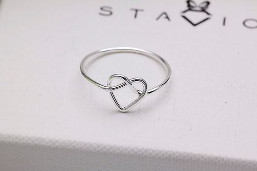Srebrny pierścionek Staviori na Arena.pl