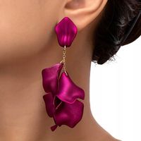 Złote Różowe Fuksja Kolczyki Długie Frędzle Eleganckie 100mm